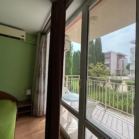 The Sunny Spot Apartament Sunny Beach