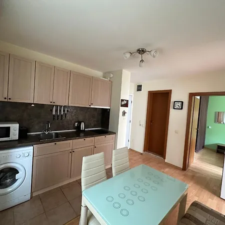 The Sunny Spot Apartment Slantschew brjag