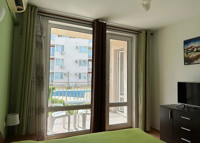 The Sunny Spot * Slantchev Briag