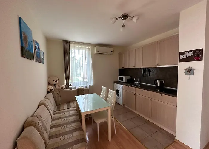 Апартамент The Sunny Spot